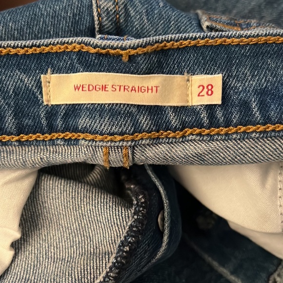 Levi's® Premium WEDGIE STRAIGHT FIT WOMEN'S JEANS 28x26 - Medium Blue - Picture 10 of 12